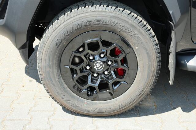 Toyota HI-LUX 2.8 D-4D DUBBEL CABIN GR SPORT A/T