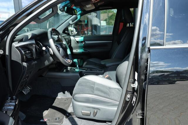 Toyota HI-LUX 2.8 D-4D DUBBEL CABIN GR SPORT A/T