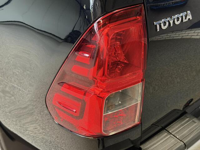 Toyota HI-LUX HiLux 2.4 D-4D-F Double Cab Invincible EX BPM