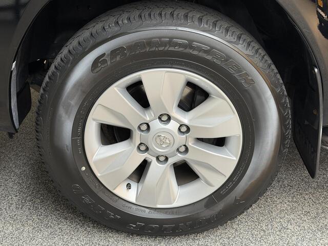 Toyota HI-LUX HiLux 2.4 D-4D-F Double Cab Invincible EX BPM