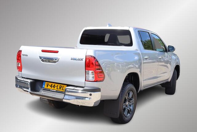 Toyota HI-LUX HiLux 2.4 D-4D Double Cab Challenger