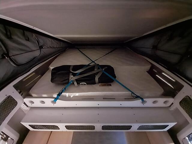 Toyota HI-LUX HiLux CAMPER OPBOUW *NIEUW* (¤25.000,- ex.BTW) / ¤30.250,- incl. BTW