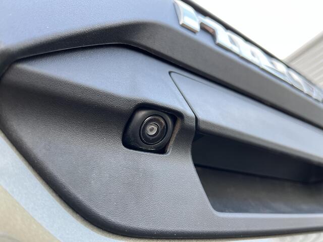 Toyota HI-LUX HiLux 2.8 D-4D Xtra Cab Invincible Automaat Nieuwe Hilux uit voorraad leverbaar