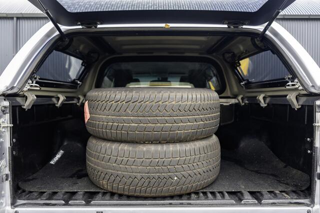 Toyota HI-LUX HiLux D-4D-F Double Cab | Automaat | Camera | Navigatie | Cruise | Airco | Euro 6