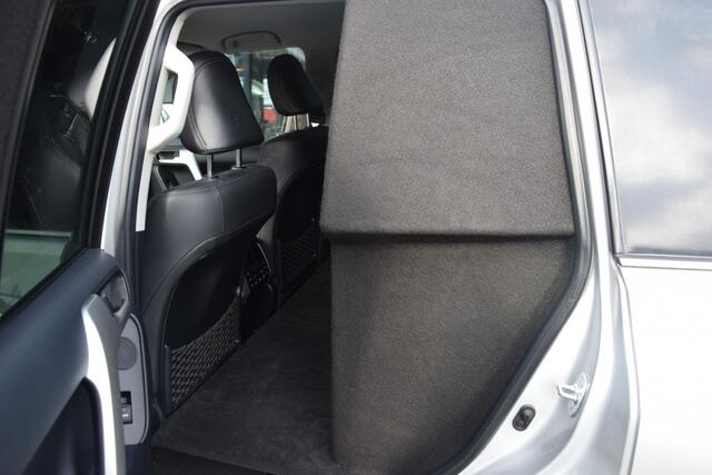 Toyota LAND CRUISER 150 2.8 D-4D 5DRS PROFESSIONAL A/T VAN