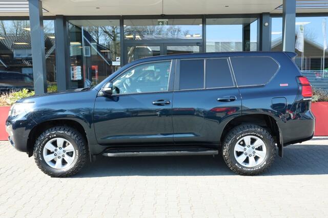 Toyota LAND CRUISER 150 2.8 D-4D 5DRS CHALLENGER A/T VAN