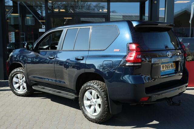 Toyota LAND CRUISER 150 2.8 D-4D 5DRS CHALLENGER A/T VAN