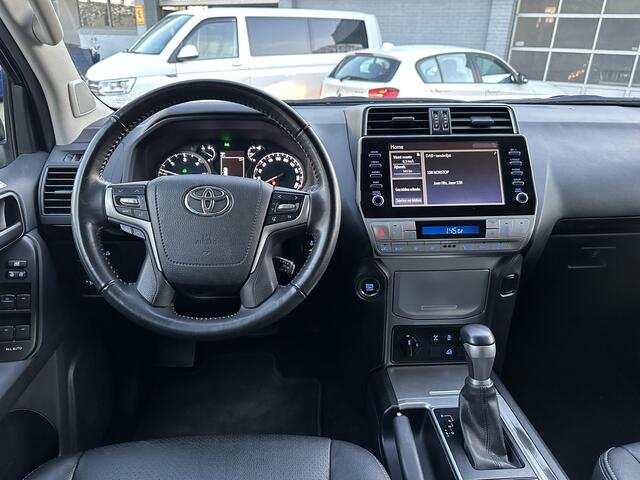 Toyota LAND CRUISER 2.8 D-4D-F Comfort Window Van