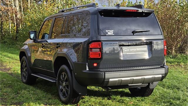 Toyota LAND CRUISER 2.8 D-4D Executive