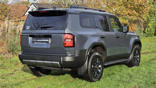 Toyota LAND CRUISER 2.8 D-4D Executive