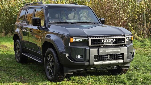 Toyota LAND CRUISER 2.8 D-4D Executive