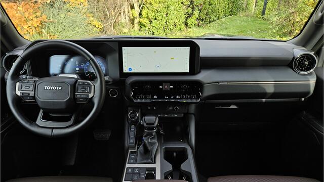 Toyota LAND CRUISER 2.8 D-4D Executive