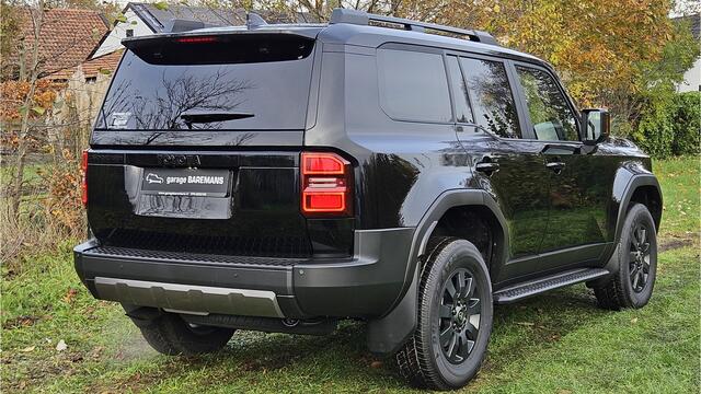 Toyota LAND CRUISER 2.8 D-4D Executive