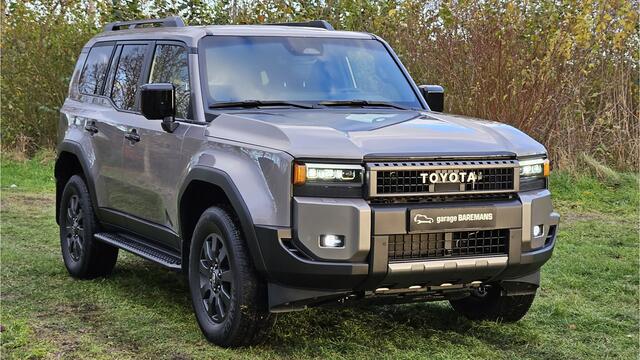 Toyota LAND CRUISER 2.8 D-4D Executive