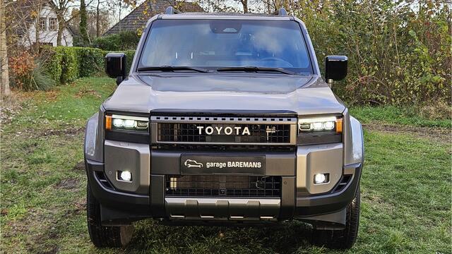 Toyota LAND CRUISER 2.8 D-4D Executive