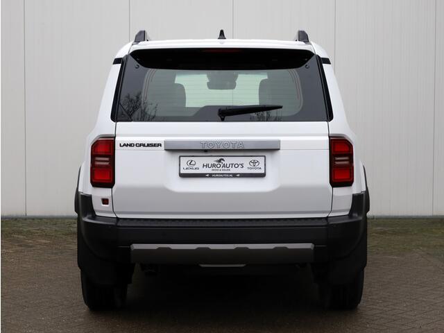 Toyota LAND CRUISER 2.8 D-4D Blind Van Navigator | Leder | Stoelventilatie/verwarmin
