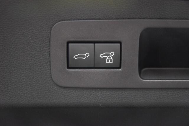 Toyota LAND CRUISER 3.3 DIESEL TWIN TURBO 70TH ANNIVERSARY 4WD A/T VAN