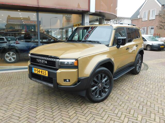 Toyota LAND CRUISER 2.8 D-4D Blind Van Professional