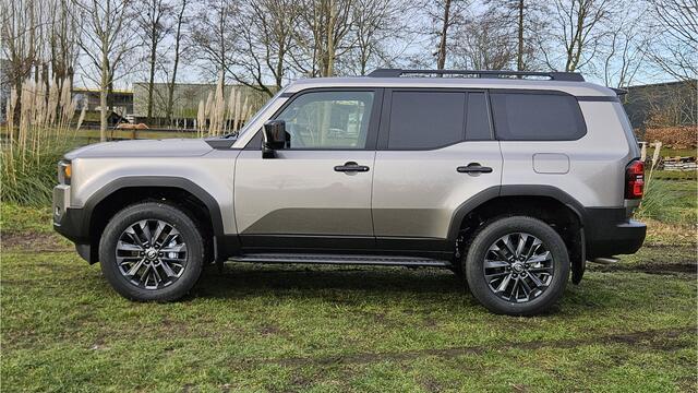 Toyota LAND CRUISER 2.8 D-4D Professional Panorama Dak