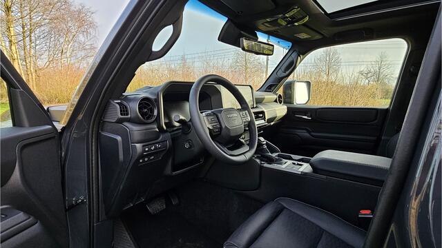 Toyota LAND CRUISER 2.8 D-4D Professional Panorama Dak