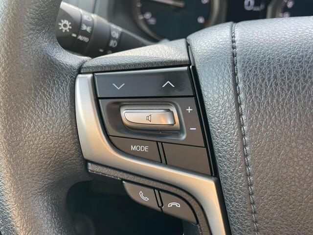 Toyota LAND CRUISER 2.8 D-4D Challenger VAN Nieuw gekentend! Grijs kenteken 3000kg trekgewicht