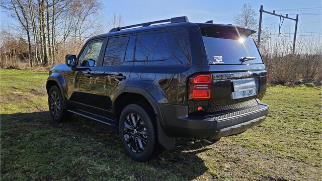 Toyota LAND CRUISER 2.8 D-4D Professional Panoramadak BPM VRIJ