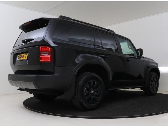 Toyota LAND CRUISER 2.8 D-4D Professional 5p. | Navigatie | 360 Camera | Stoel en stuurwiel verwarmd | Dodehoek Ass. | LM velgen | Draadloze telefoonlader | Leder |