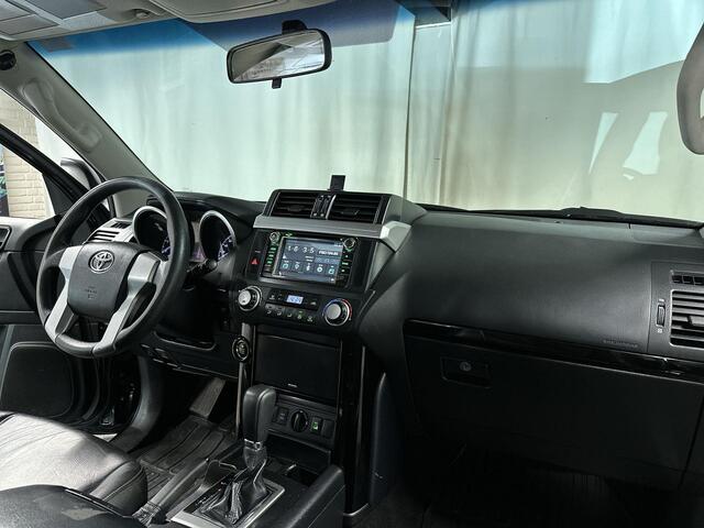 Toyota LAND CRUISER 2.8 D-4D-F LX Window Van Automaat Trekhaak | Leder