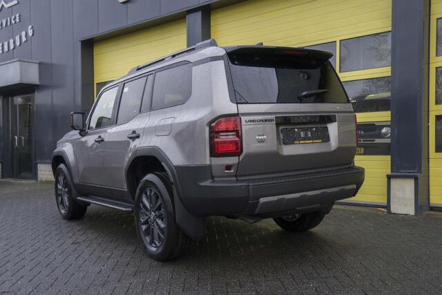 Toyota LAND CRUISER 250 2.8 D-4D Premium Panoramadak BPM VRIJ!