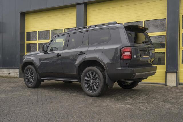 Toyota LAND CRUISER 2.8 D-4D Premium Panoramadak BPM VRIJ!