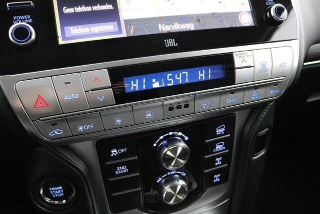 Toyota LAND CRUISER 2.8 D-4D-F Professional Window Van