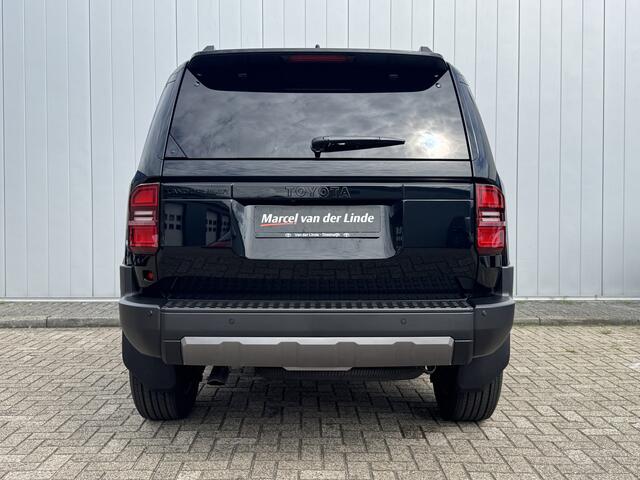Toyota LAND CRUISER 2.8 D-4D Professional 2025 5 Persoons Nieuw Voorraad