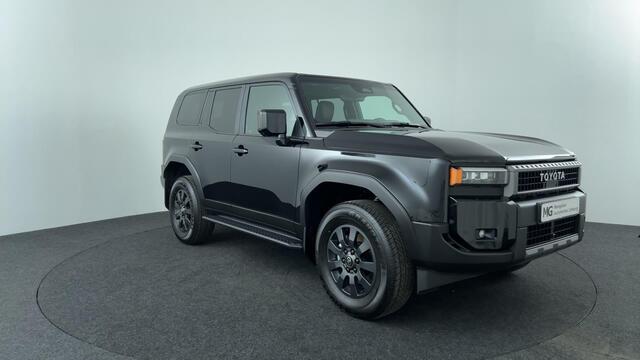 Toyota LAND CRUISER 2.8 D-4D Challenger 7p. *Prijs excl. BPM/BTW | Prijs op basis zakelijke koop |