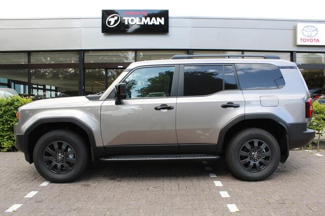 Toyota LAND CRUISER 250 2.8 D-4D 4x4 Executive Window Van | Rijklaar | Trekhaak | Leder | 360 Camera | LED | Stoelverwarm./-koeling | Blind Spot