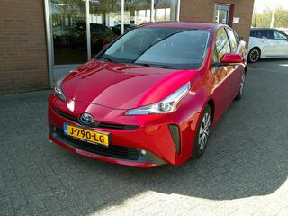 toyota-prius-1.8-dynamic
