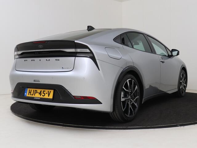 Toyota PRIUS 2.0 Plug-in Executive | Dodehoekdetector |