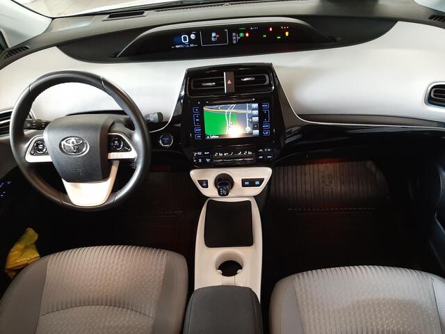 Toyota PRIUS 1.8 Dynamic limited | Stoelverwarming | Fietsendragerbeugel |