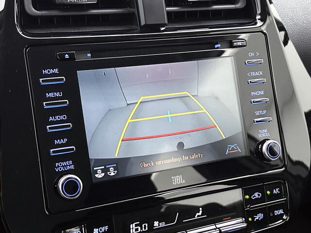 Toyota PRIUS 1.8 Dynamic juiste import specs checken