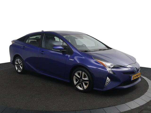 Toyota PRIUS 1.8 Dynamic | Trekhaak | Head Up Display | Navigatie | Stoelverwarming |
