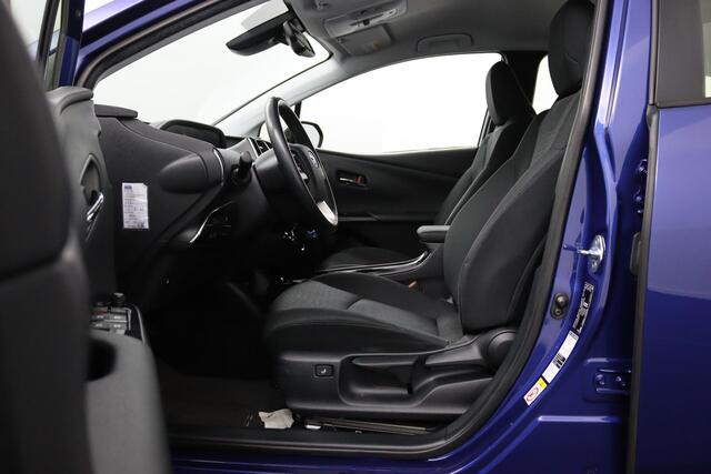 Toyota PRIUS 1.8 Dynamic | Trekhaak | Head Up Display | Navigatie | Stoelverwarming |