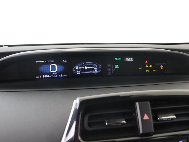 Toyota PRIUS 1.8 Executive | LED | Head-Up Display | Parkeersensoren met assistent functie | Cruise Control Adaptive |