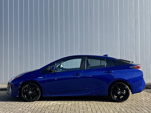 Toyota PRIUS 1.8 First Edition Clima Cruise PDC Dodehoek Detectie Stoelverwarming Fietsendrager steun
