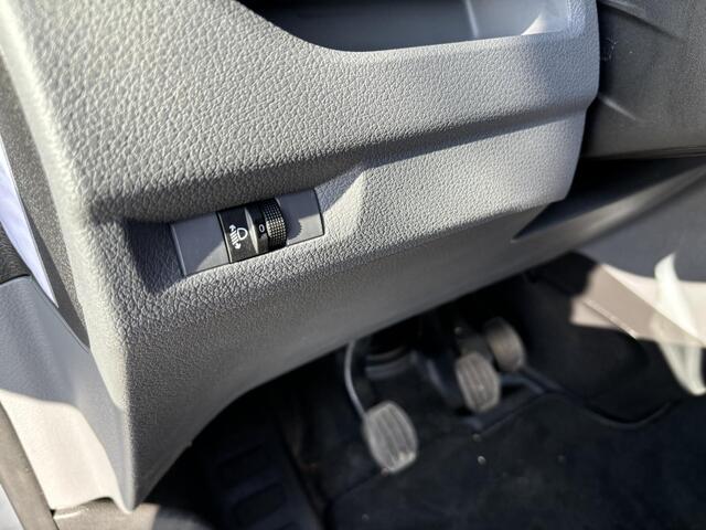 Toyota PROACE Worker 2.0 D-4D Prof 2x stoel, Trekhaak, Betimmering, NL Auto 1e eigenaar