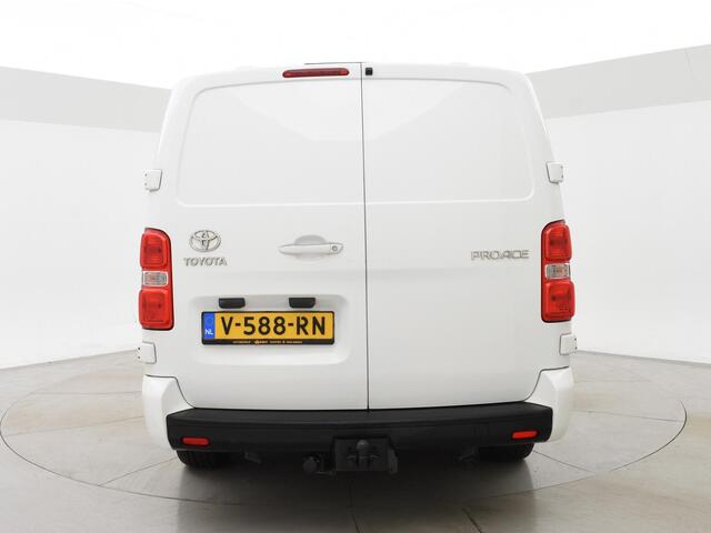 Toyota PROACE Worker 2.0 D-4D 177 PK AUT. LONG + 2 SCHUIFDEUREN / CAMERA / TREKHAAK / NAVIGATIE
