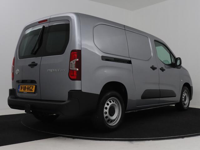 Toyota PROACE CITY 1.5 D-4D Navigator Long