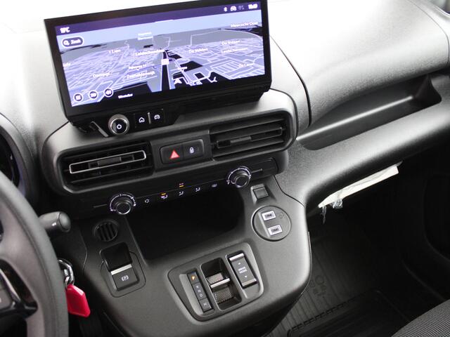 Toyota PROACE CITY 1.5 D-4D Navigator Long