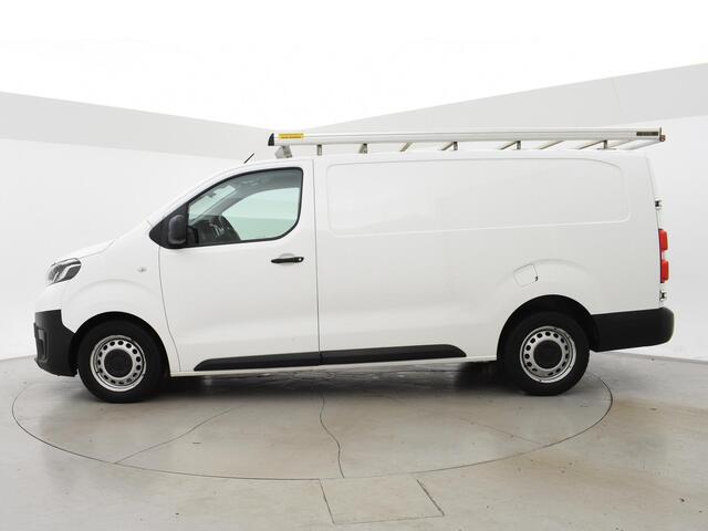 Toyota PROACE Worker 2.0 D-4D 122 PK NAVIGATOR LONG + NAVIGATIE / TREKHAAK / IMPERIAAL