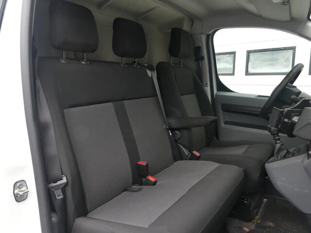 Toyota PROACE 2.0 D-4D 144PK EURO 6 - Airco - Cruise - PDC - ¤ 17.950,- Excl.