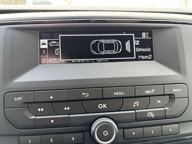 Toyota PROACE Worker 1.6 D-4D Cool Comfort Parkeersensoren,Trekhaak , Dodehoek detectie, Airco, 6 bak