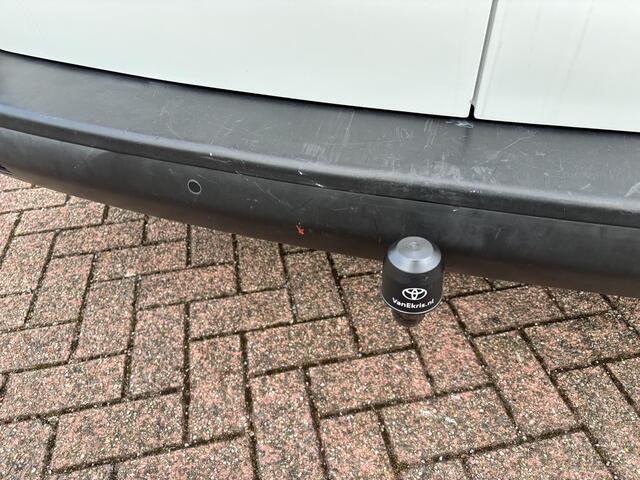 Toyota PROACE Worker 1.6 D-4D Cool Comfort Parkeersensoren,Trekhaak , Dodehoek detectie, Airco, 6 bak